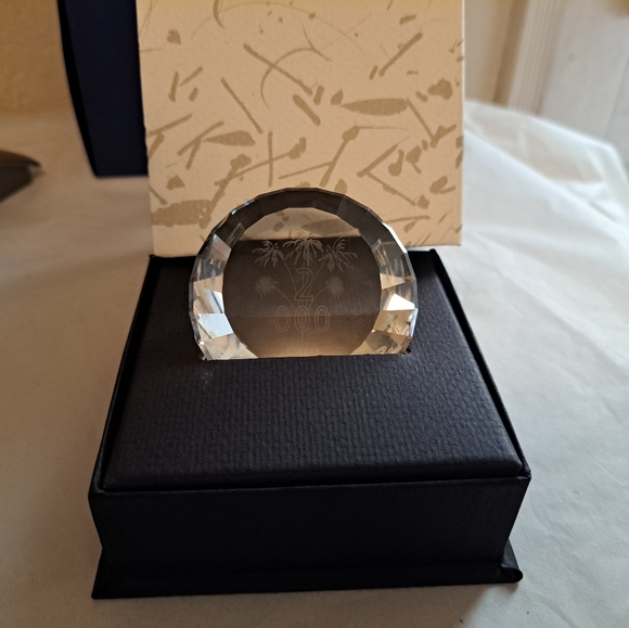 RARE Swarovski crystal palm tree 2000 paperweight never displayed - Picture 2 of 6